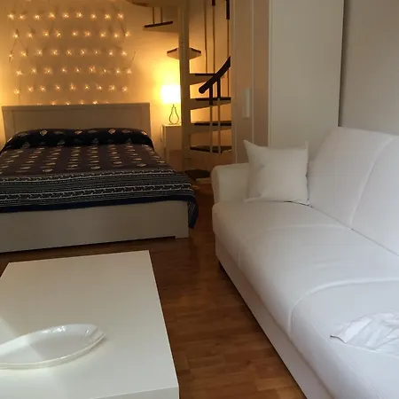 Cosy Nest In *